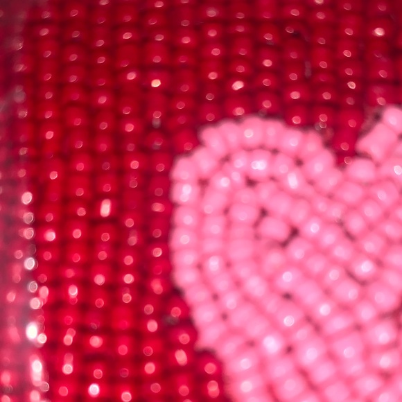 NEW-Handmade Heart Beaded Hand or Cosmetic Bag - Red and Pink with tassel - Picture 4 of 8